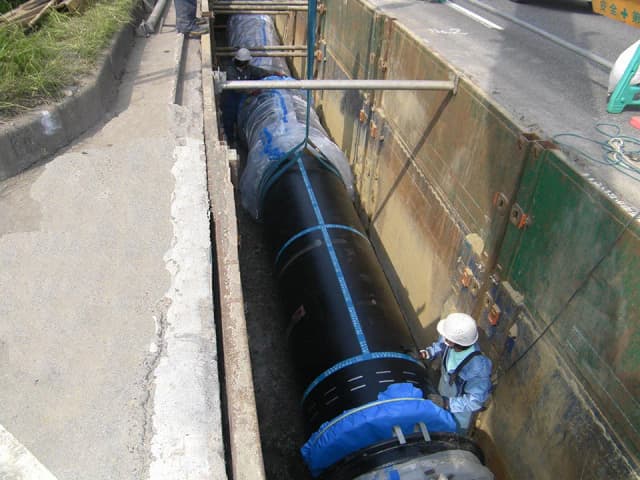 水道本管・水道
施設工事